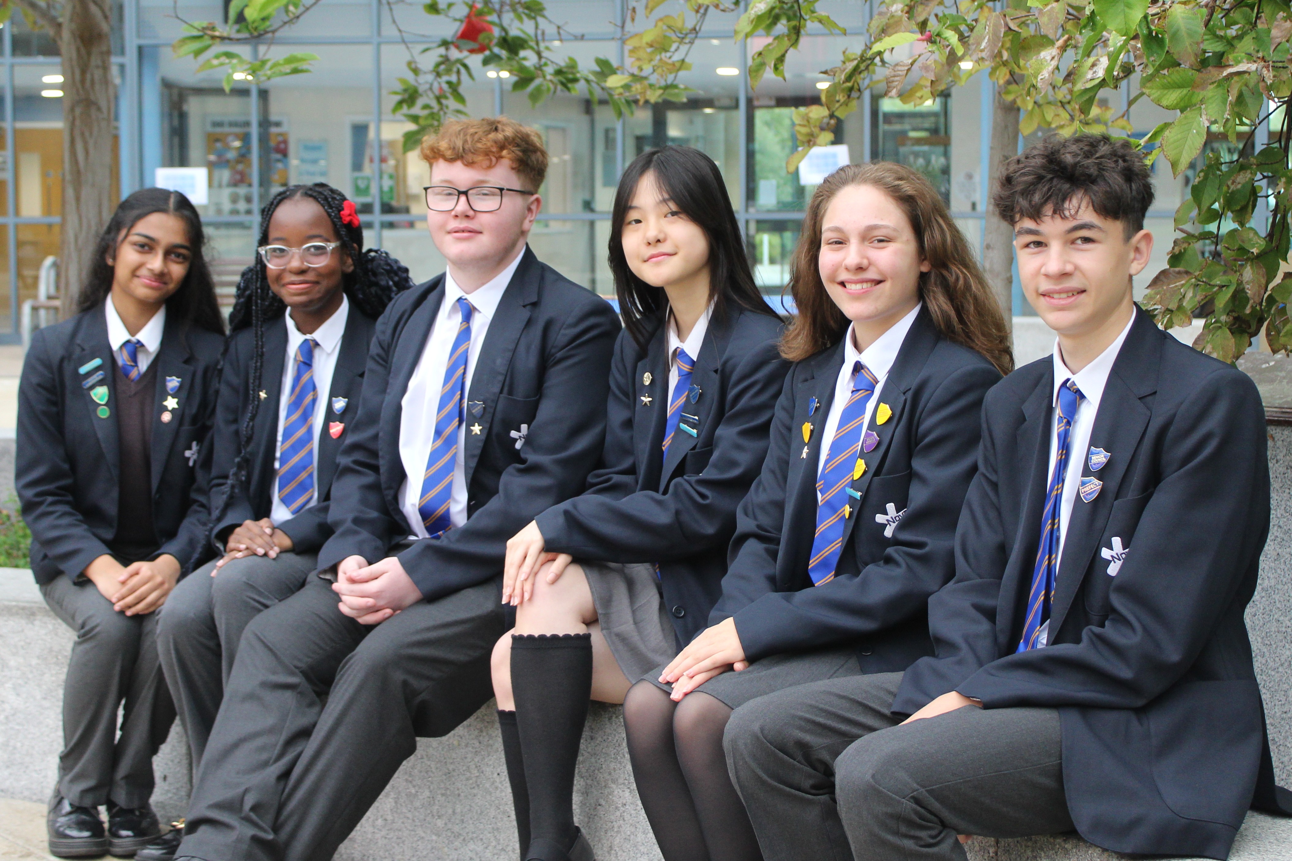 New ties for Student Leaders 