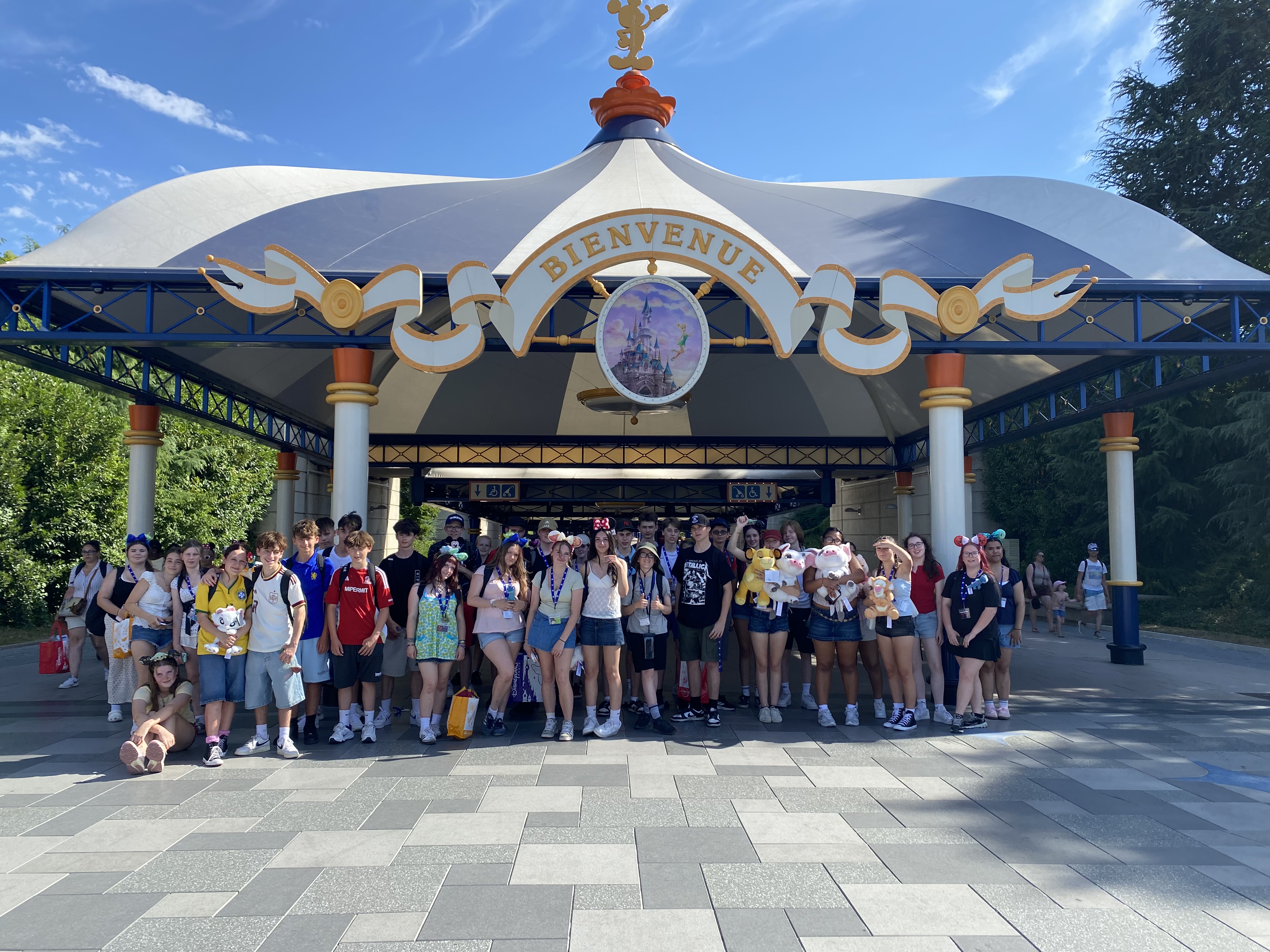 From Mona Lisa to Hyperspace Mountain